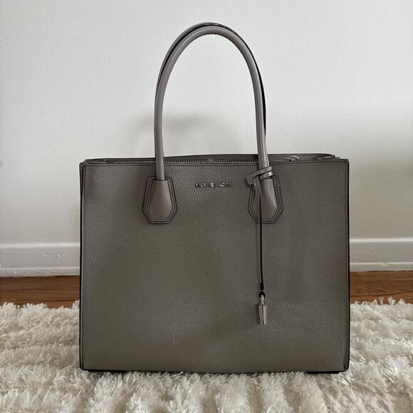 Micheal kors bag leather - Picture 1 of 8